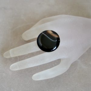 кольцо с черным агатом